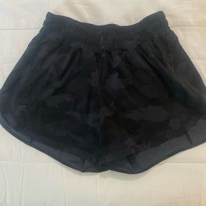 Lululemon hottie hot high rise